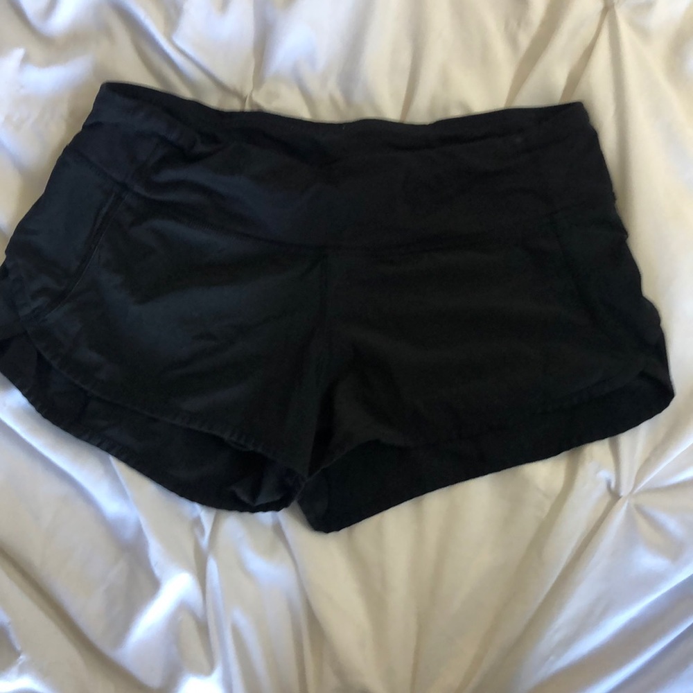 black lululemon shorts size 2
